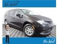 Brilliant Black Crystal Pearl 2017 Chrysler Pacifica Touring