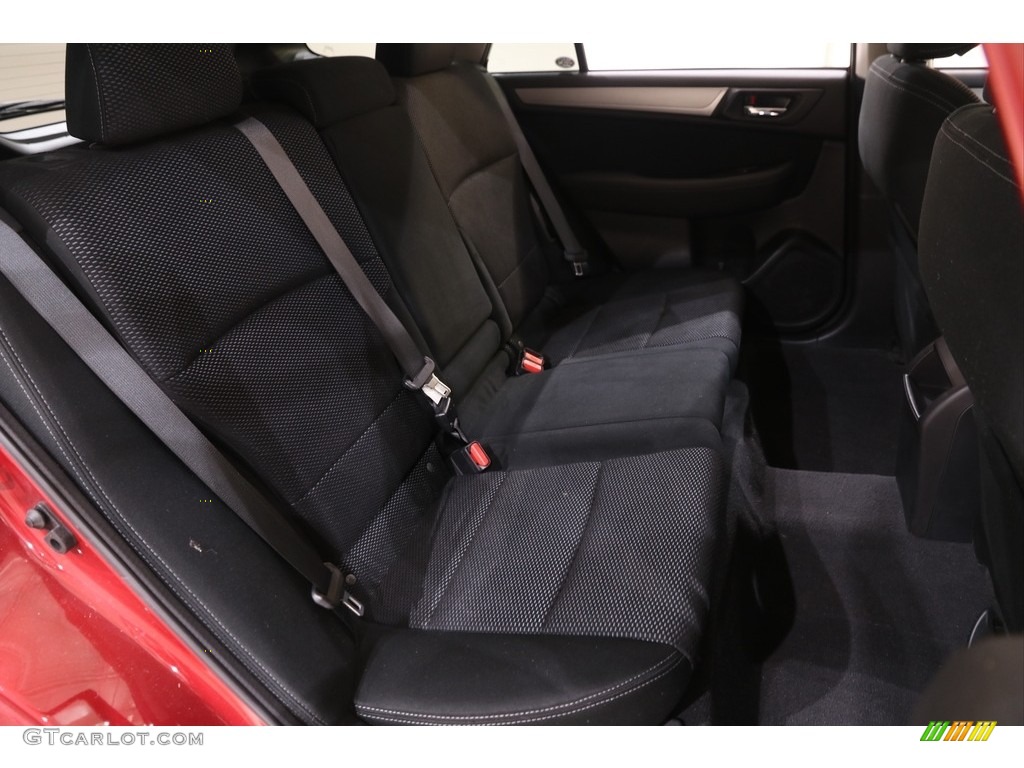 2016 Subaru Outback 2.5i Rear Seat Photos