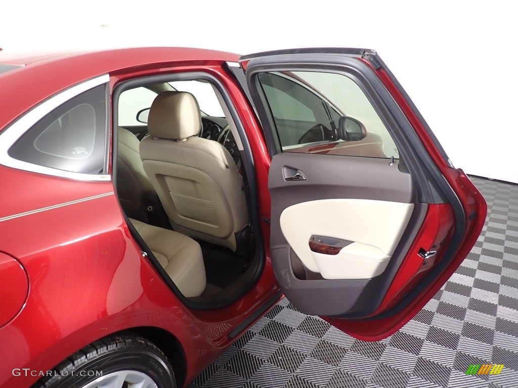 2013 Verano FWD - Crystal Red Tintcoat / Cashmere photo #29
