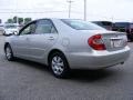 Lunar Mist Metallic - Camry LE Photo No. 5