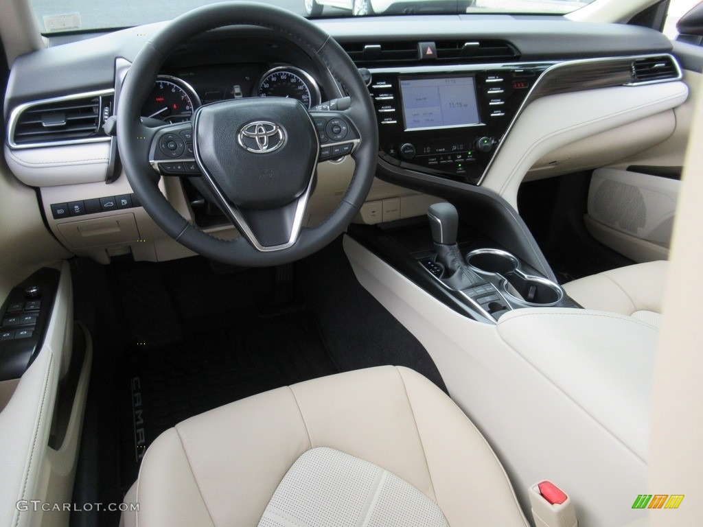 2018 Camry XLE - Ruby Flare Pearl / Macadamia photo #14