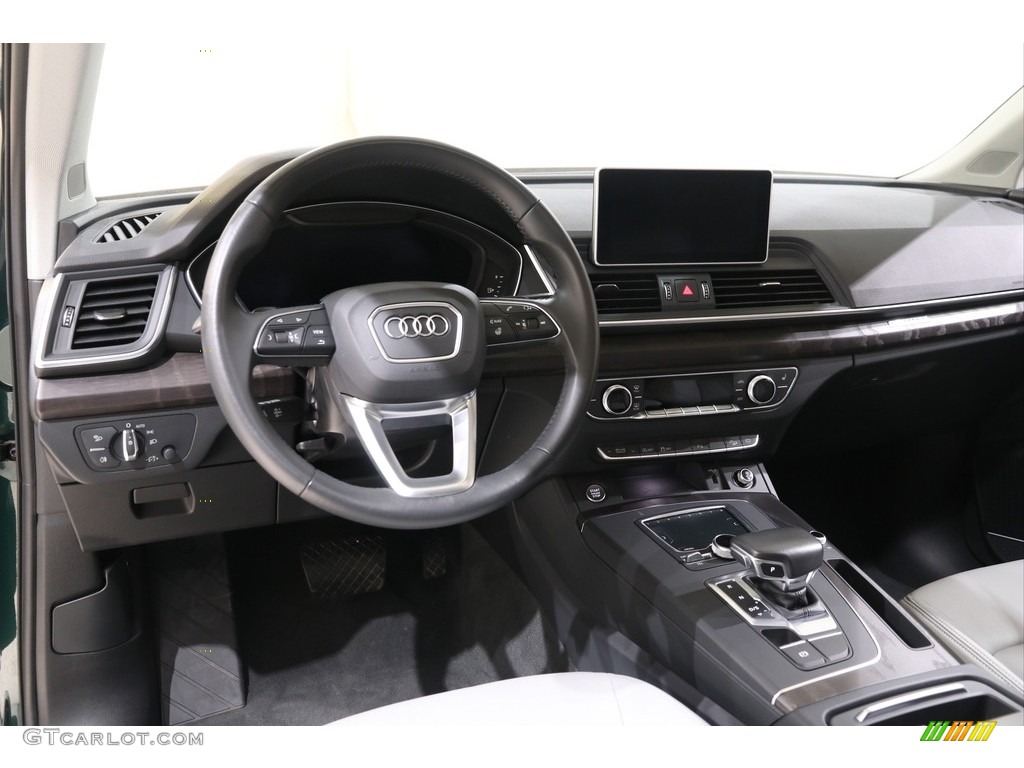 2018 Q5 2.0 TFSI Premium Plus quattro - Azores Green Metallic / Rock Gray photo #6