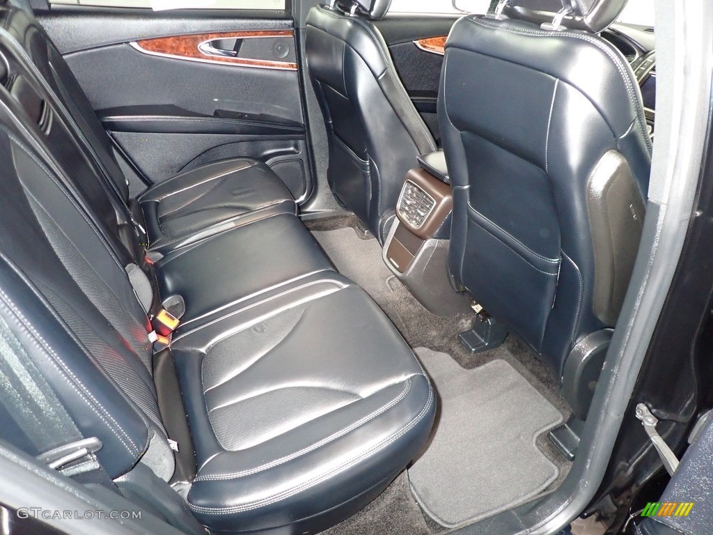 2018 Lincoln MKX Select AWD Rear Seat Photo #140168458