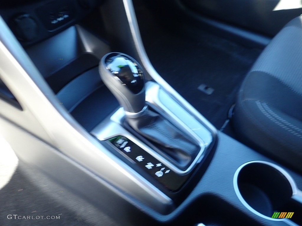 2013 Elantra GT - Monaco White / Black photo #25