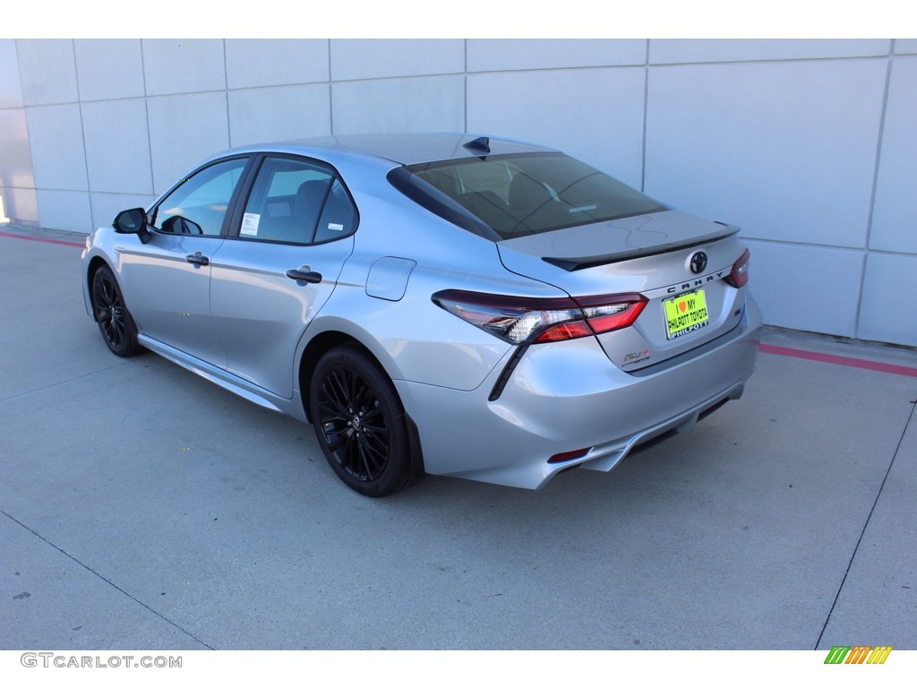 2021 Camry SE Nightshade - Celestial Silver Metallic / Black photo #6