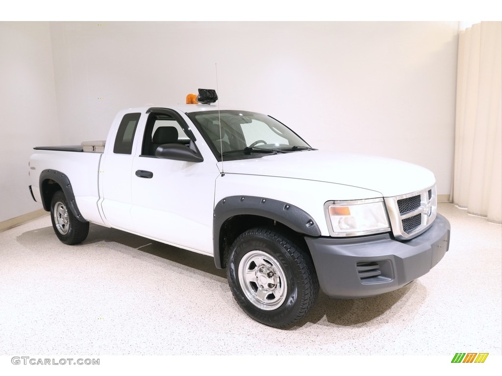 2008 Dakota ST Extended Cab 4x4 - Bright White / Dark Slate Gray/Medium Slate Gray photo #1