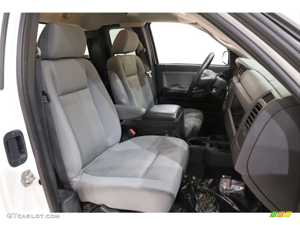 2008 Dodge Dakota ST Extended Cab 4x4 Front Seat Photo #140173299