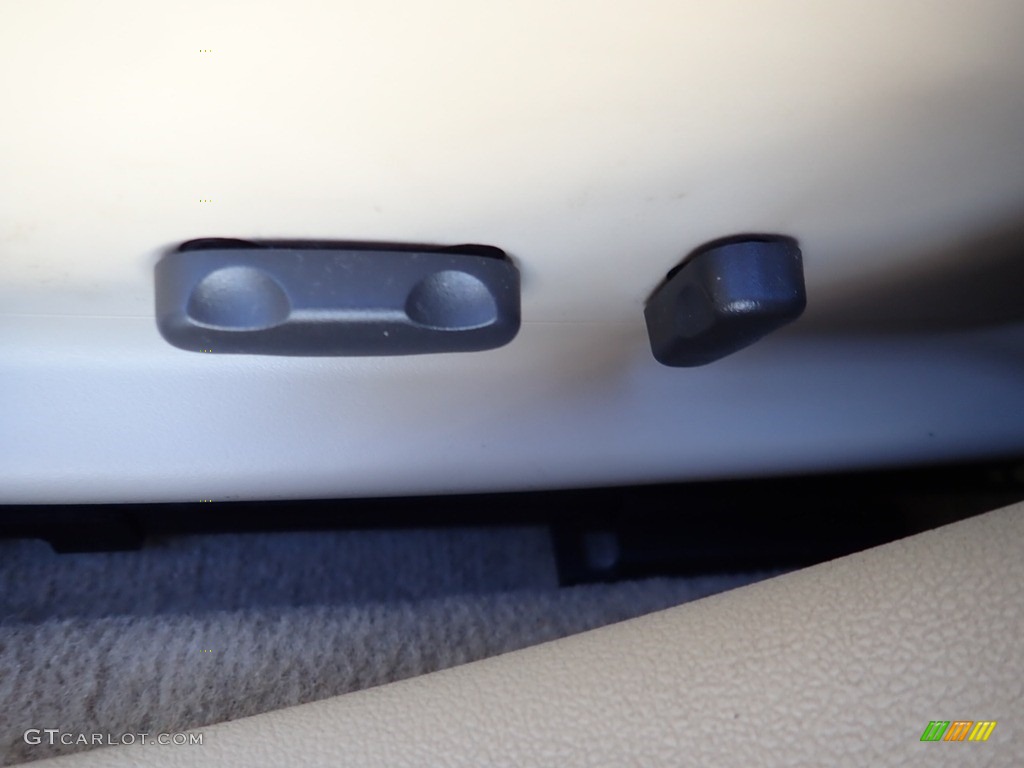 2007 Impala LT - Imperial Blue Metallic / Neutral Beige photo #26