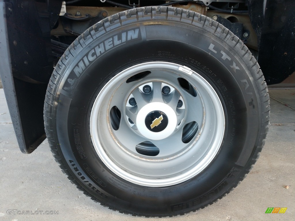 2016 Chevrolet Silverado 3500HD WT Crew Cab 4x4 Wheel Photo #140175656