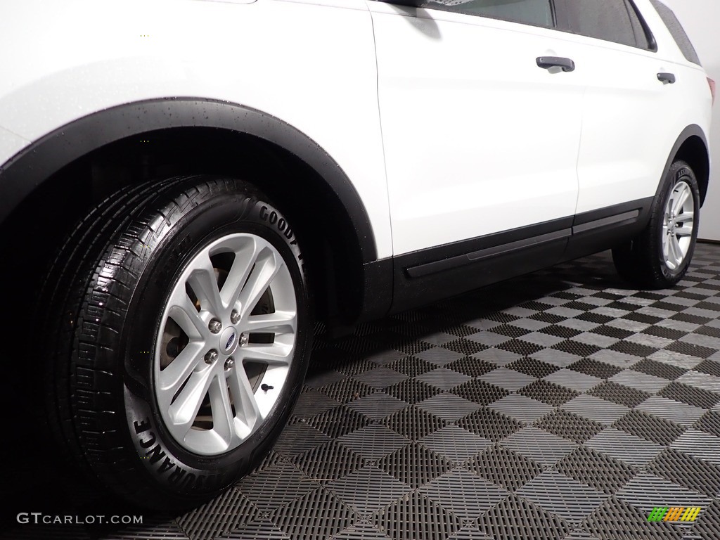2016 Explorer 4WD - Oxford White / Medium Light Camel photo #8
