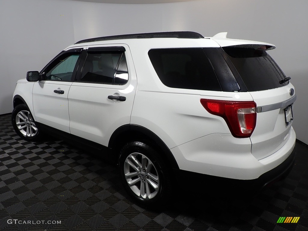 2016 Explorer 4WD - Oxford White / Medium Light Camel photo #9