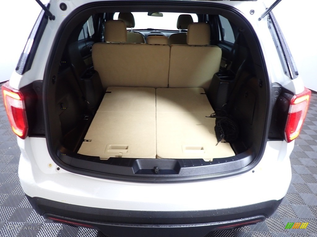 2016 Explorer 4WD - Oxford White / Medium Light Camel photo #12