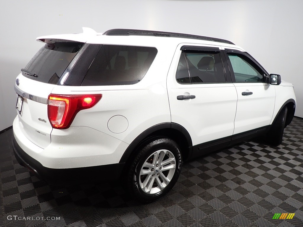 2016 Explorer 4WD - Oxford White / Medium Light Camel photo #15