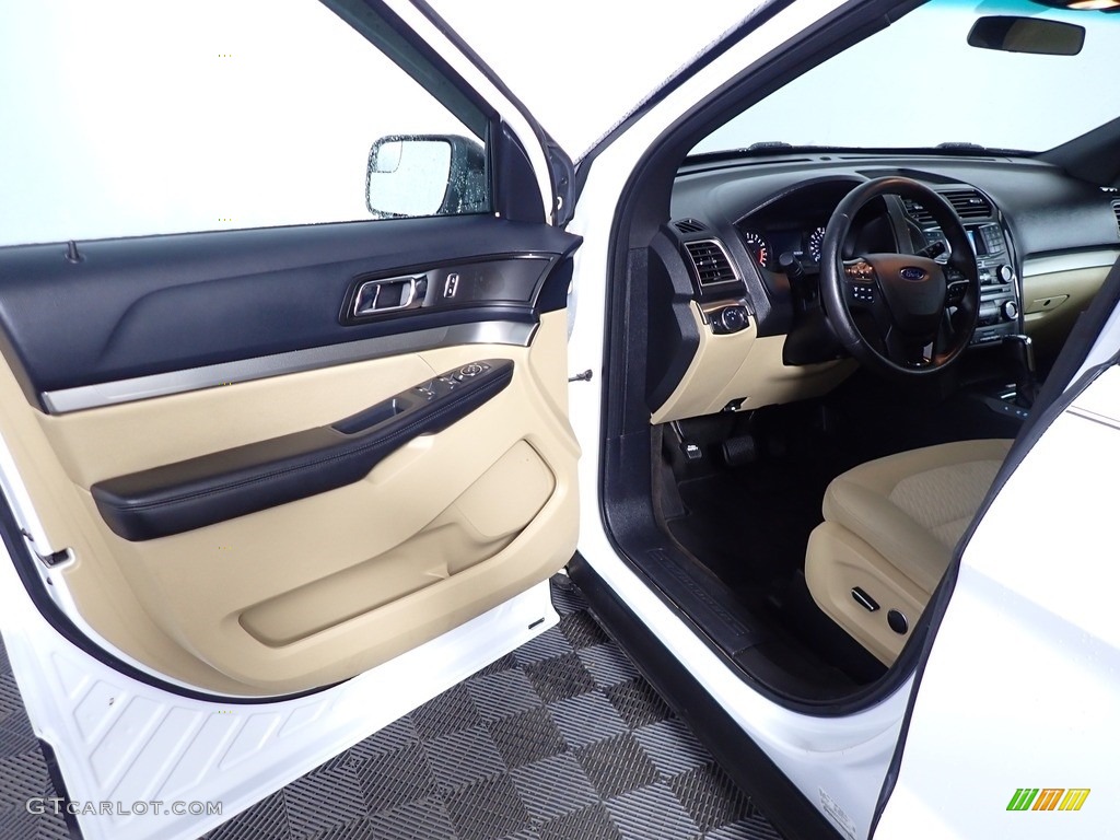 2016 Explorer 4WD - Oxford White / Medium Light Camel photo #17