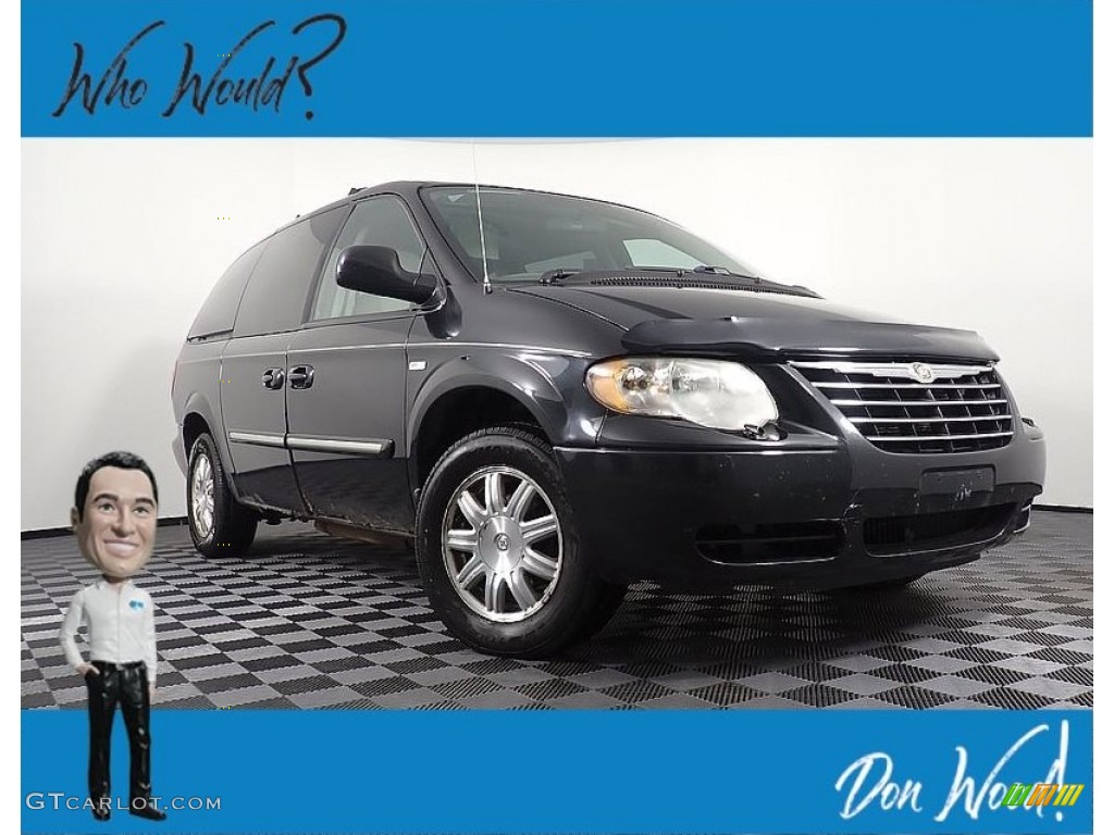 2006 Town & Country Touring - Brilliant Black / Dark Khaki/Light Graystone photo #1