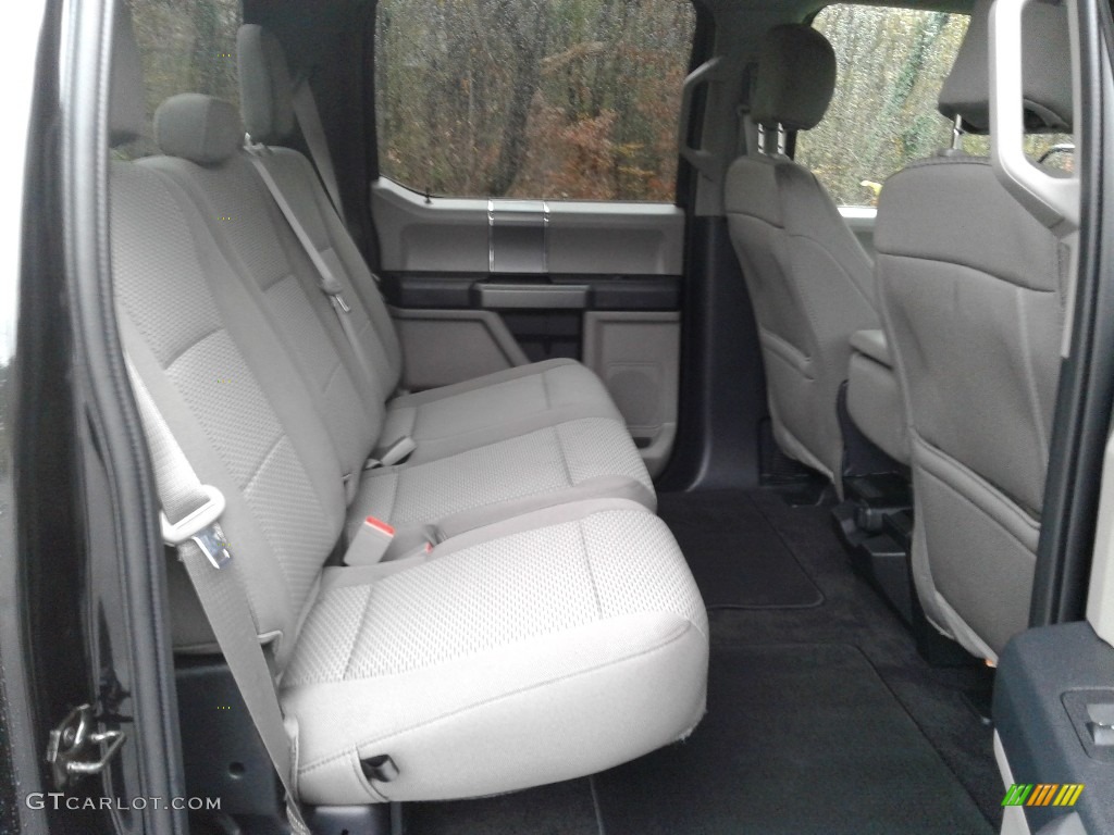 Medium Earth Gray Interior 2020 Ford F150 XLT SuperCrew 4x4 Photo #140190507