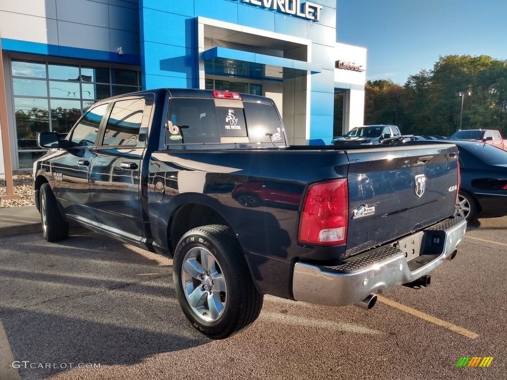 2017 1500 Big Horn Crew Cab 4x4 - True Blue Pearl / Black/Diesel Gray photo #3