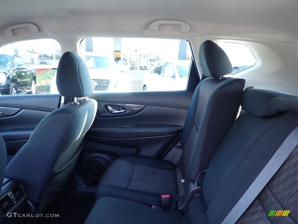 2017 Rogue S AWD - Gun Metallic / Charcoal photo #17