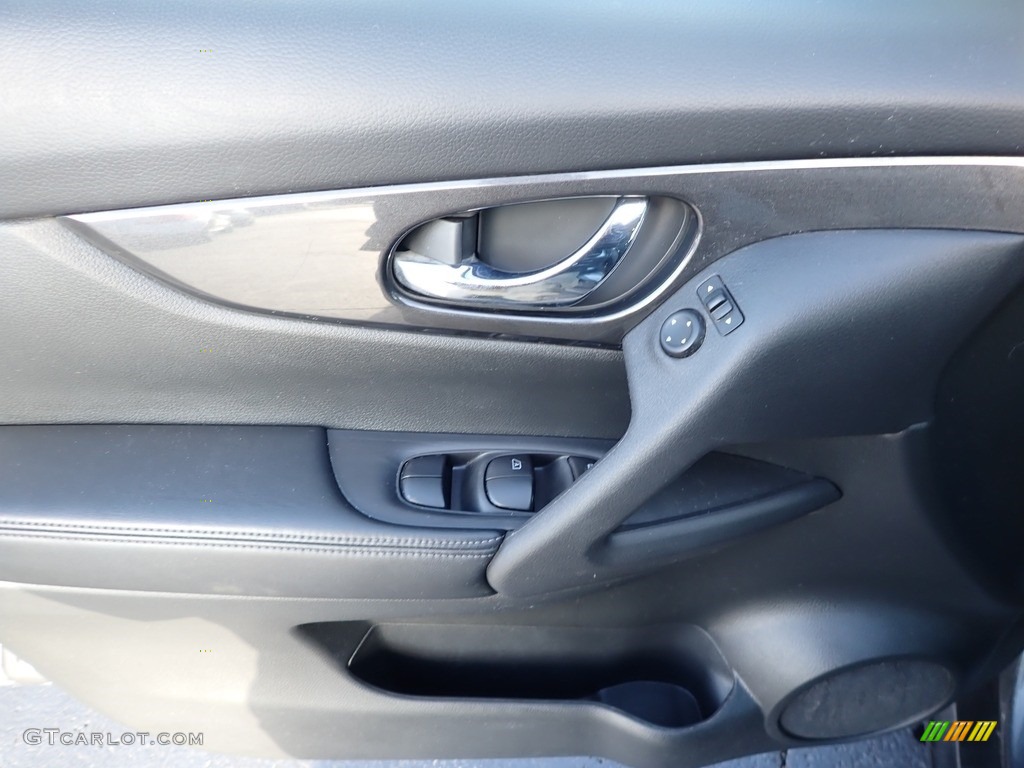 2017 Rogue S AWD - Gun Metallic / Charcoal photo #20