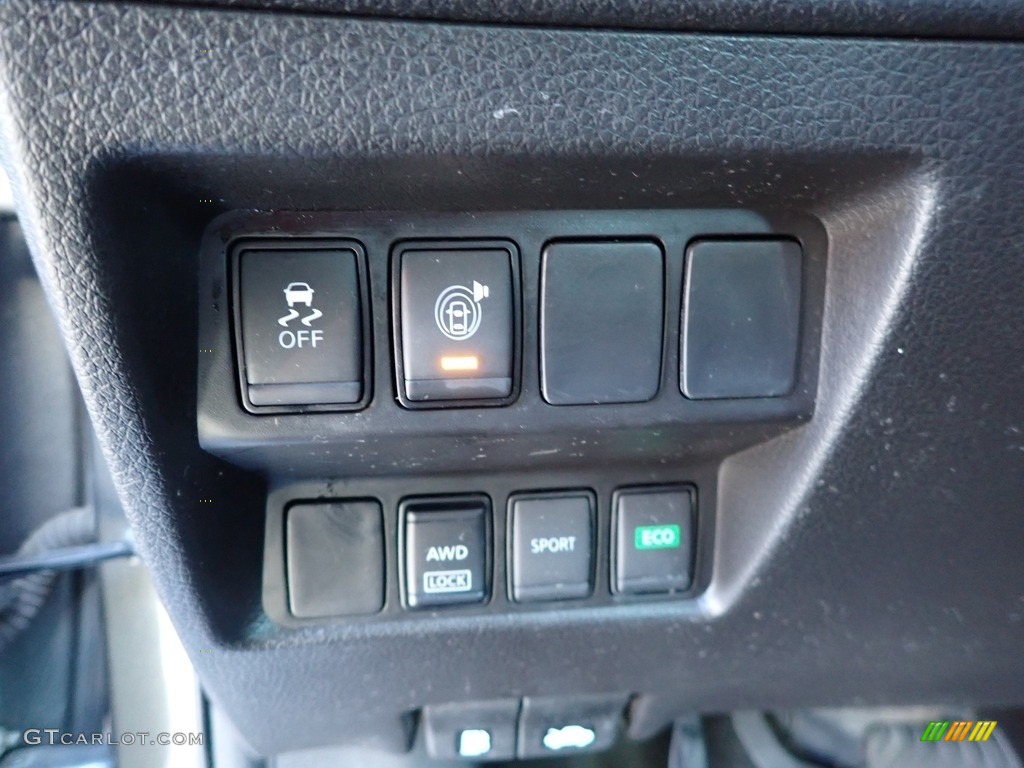 2017 Rogue S AWD - Gun Metallic / Charcoal photo #26