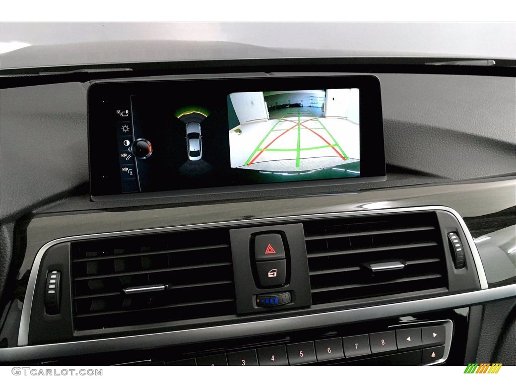 2017 BMW M4 Coupe Controls Photo #140194272