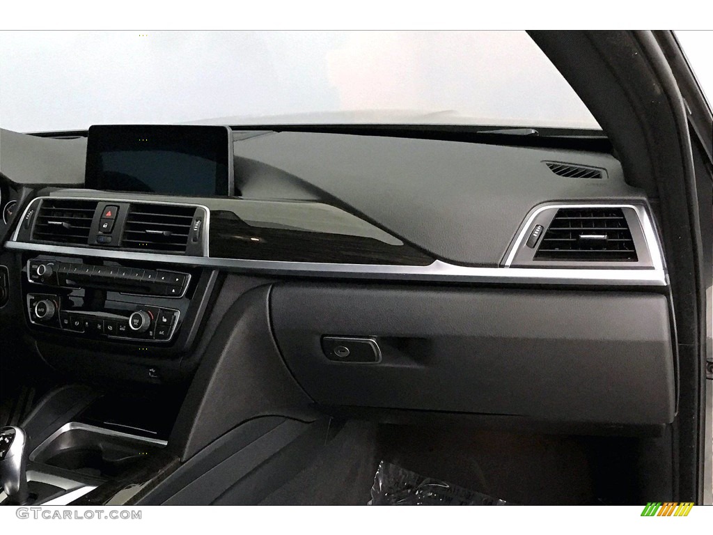 2017 BMW M4 Coupe Black Dashboard Photo #140194377