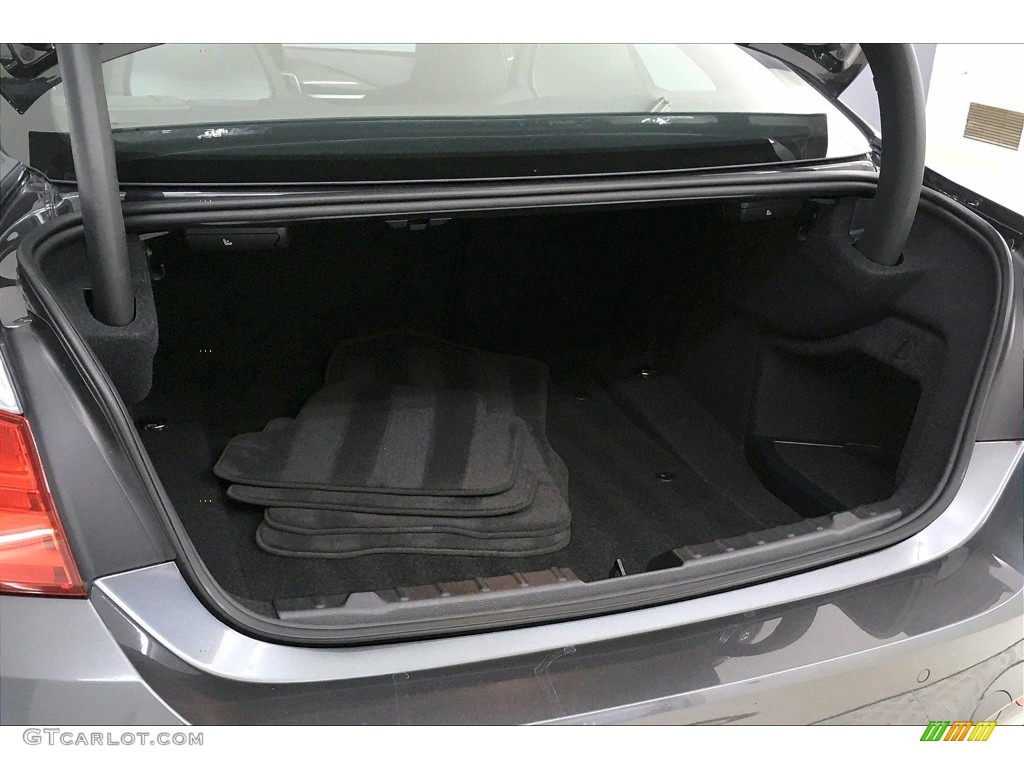 2017 BMW M4 Coupe Trunk Photo #140194566