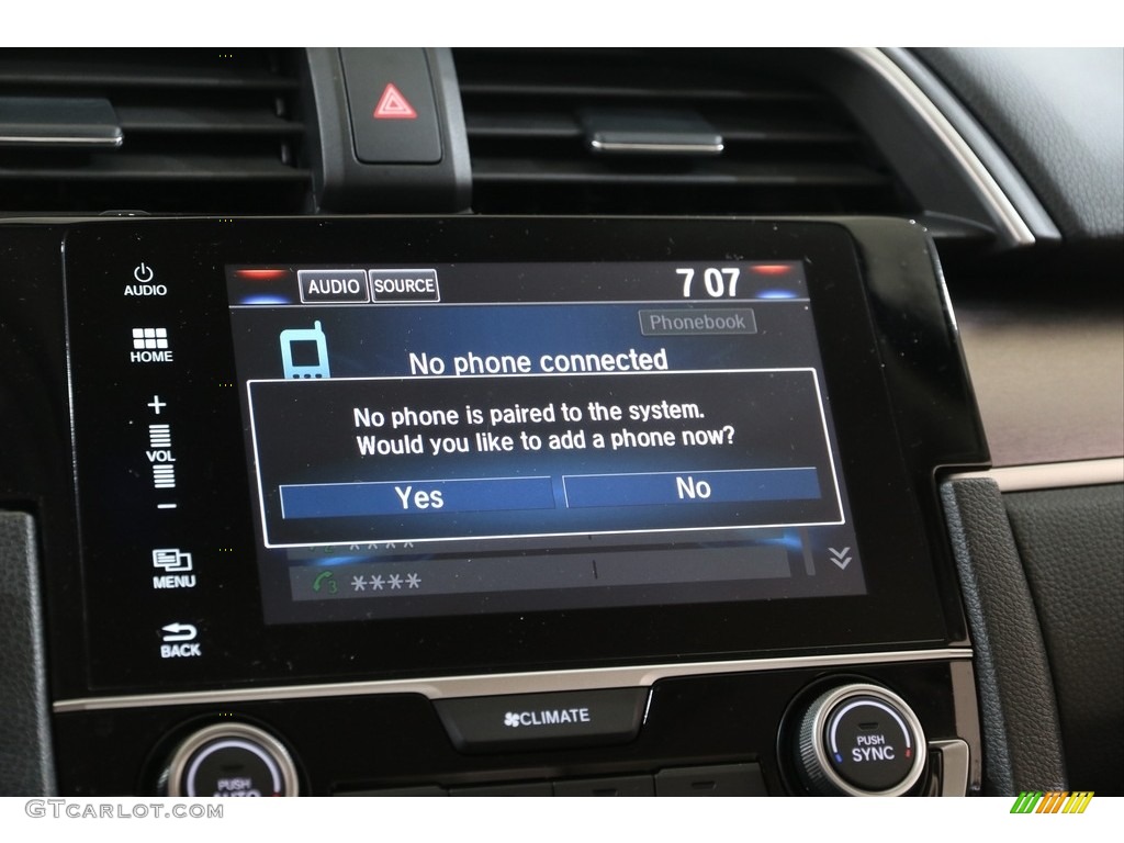 2018 Honda Civic EX-L Sedan Controls Photo #140198295