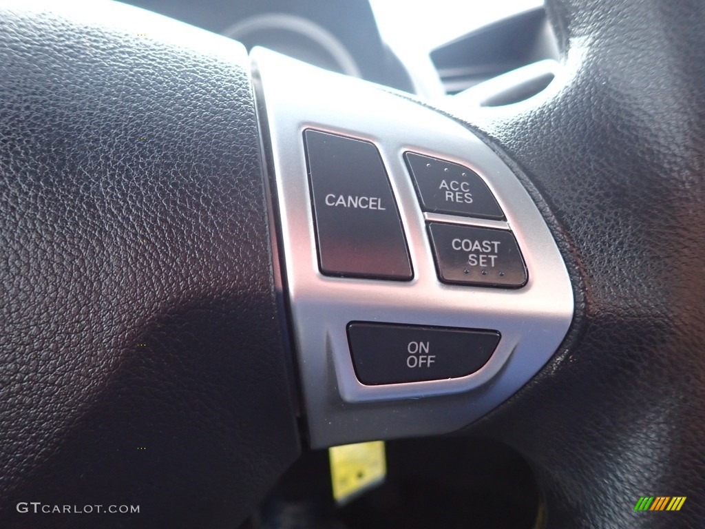 2015 Lancer ES - Wicked White / Black photo #23