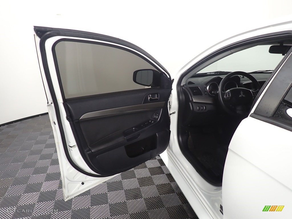 2015 Lancer ES - Wicked White / Black photo #27