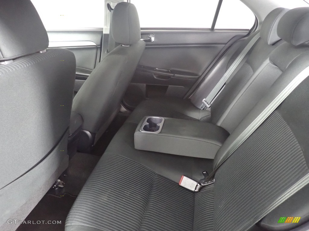 2015 Lancer ES - Wicked White / Black photo #32