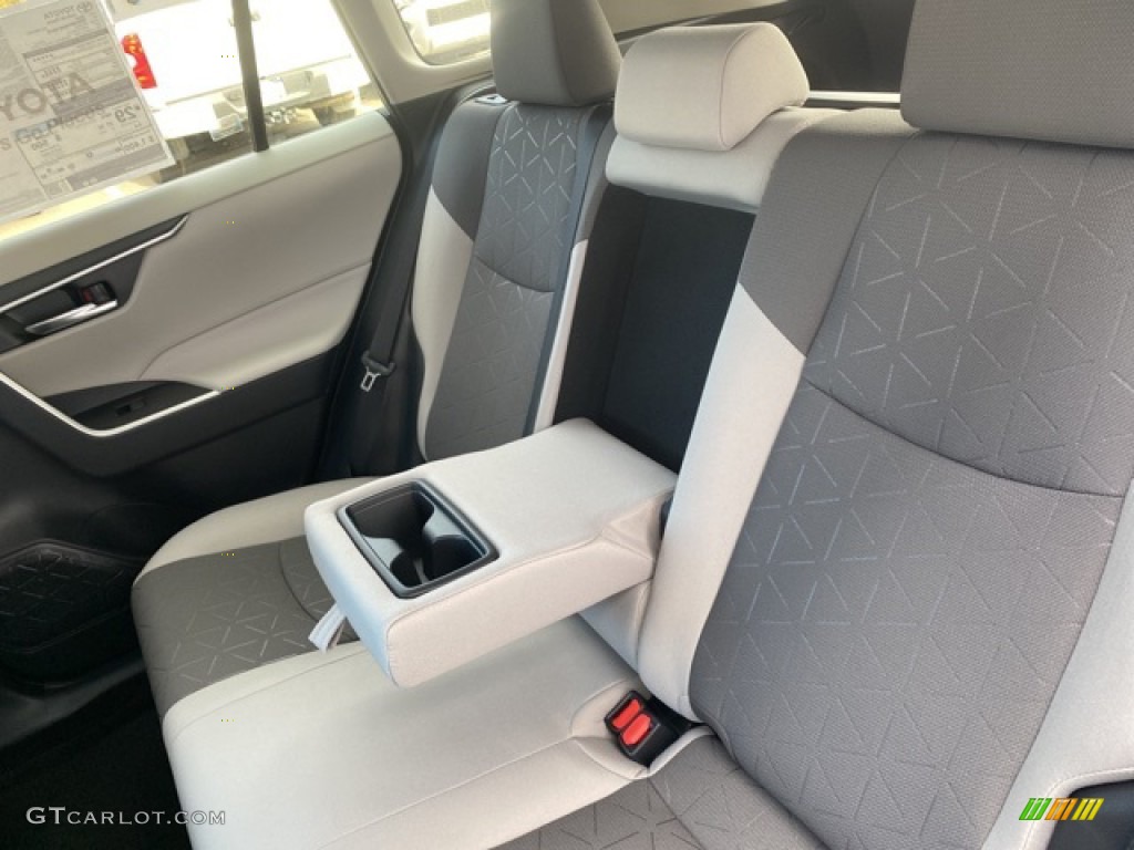 Light Gray Interior 2021 Toyota RAV4 XLE AWD Photo #140199444