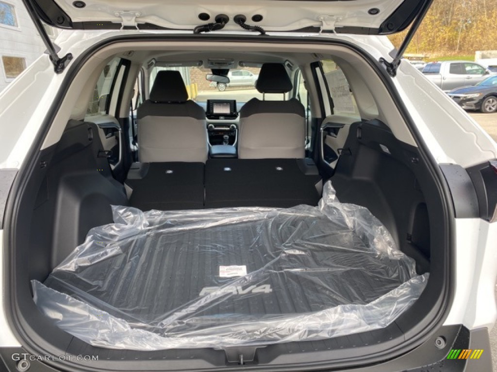 2021 Toyota RAV4 XLE AWD Trunk Photo #140199474