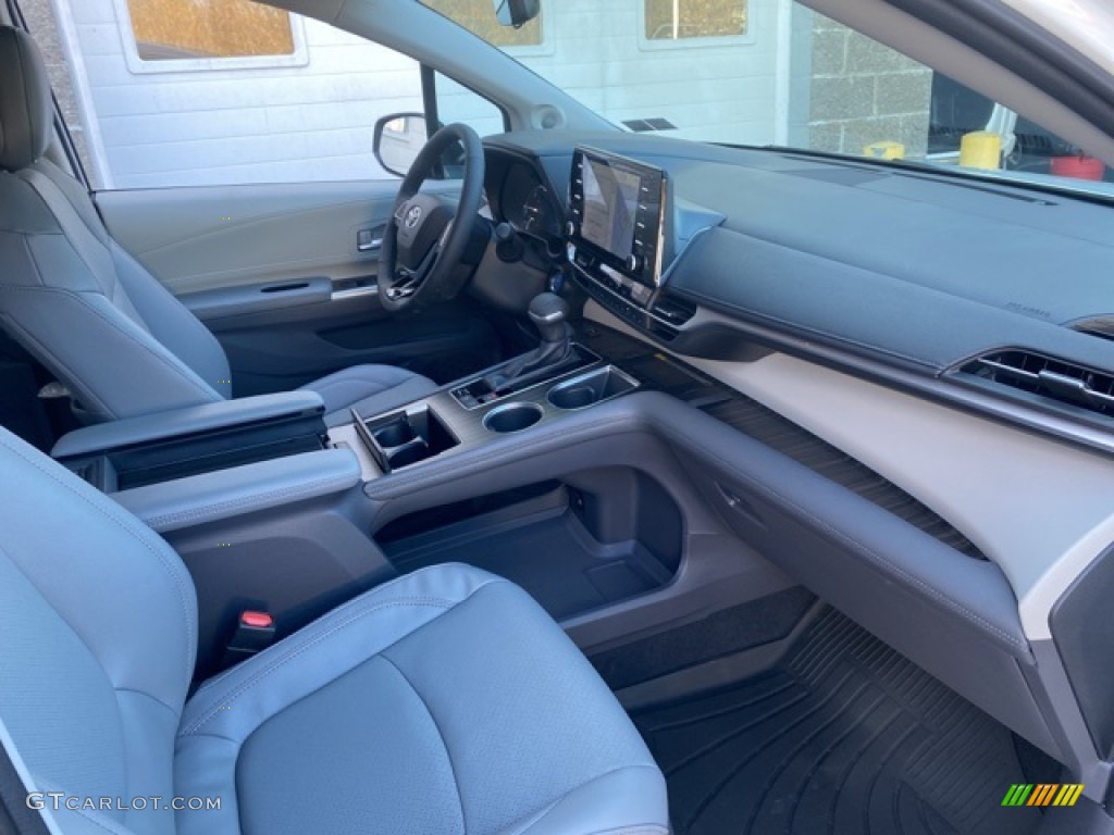 2021 Toyota Sienna Limited AWD Hybrid Gray Dashboard Photo #140200017