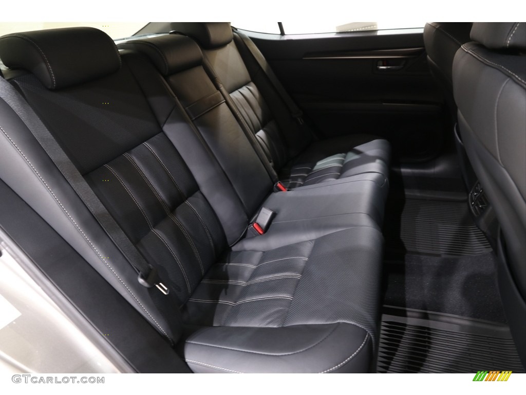 2018 Lexus ES 300h Rear Seat Photo #140203662