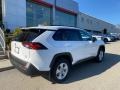 Super White - RAV4 XLE AWD Photo No. 15