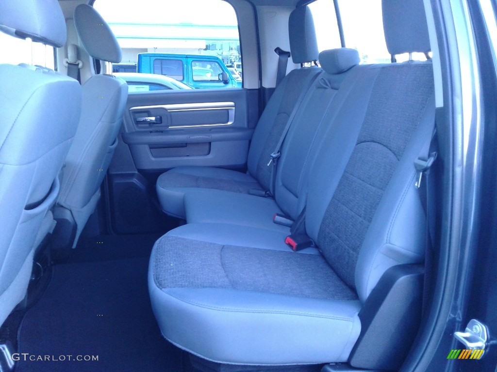 2017 1500 Big Horn Crew Cab - Maximum Steel Metallic / Black/Diesel Gray photo #14