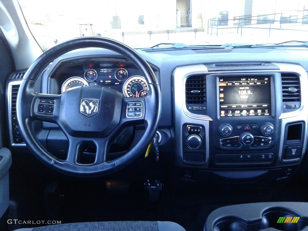 2017 1500 Big Horn Crew Cab - Maximum Steel Metallic / Black/Diesel Gray photo #19