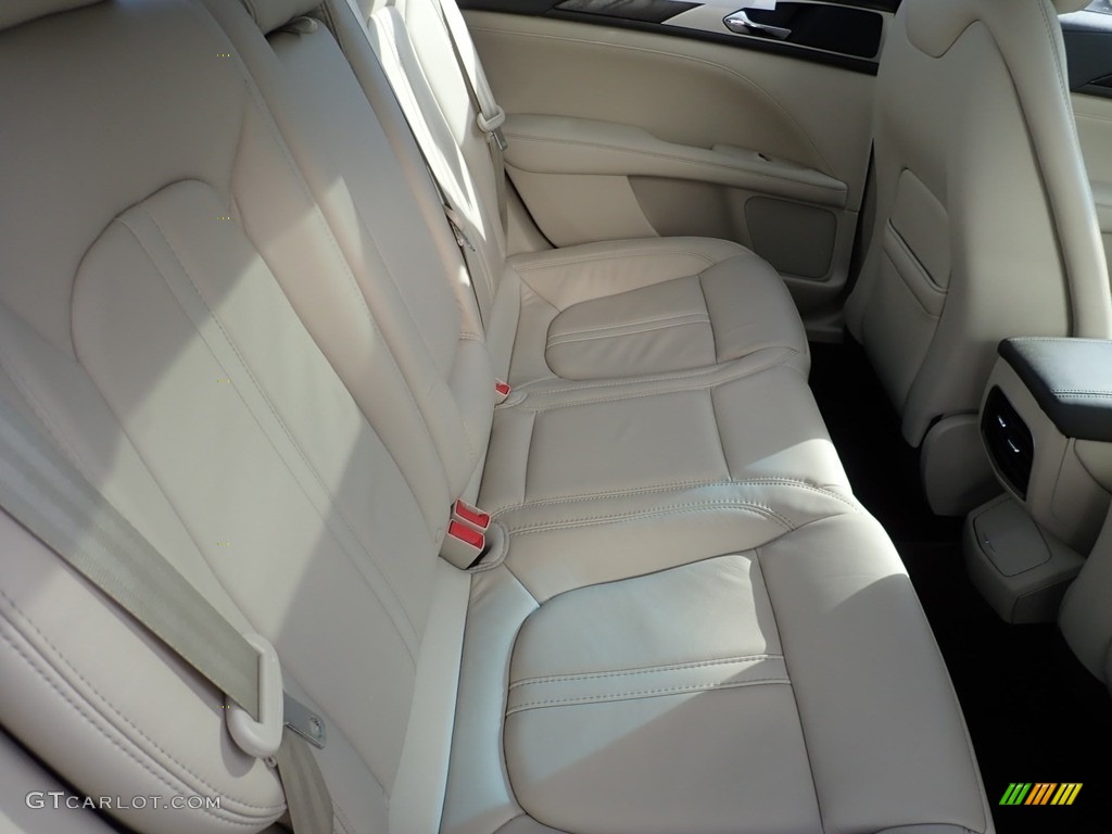 2018 Lincoln MKZ Select AWD Rear Seat Photo #140206962