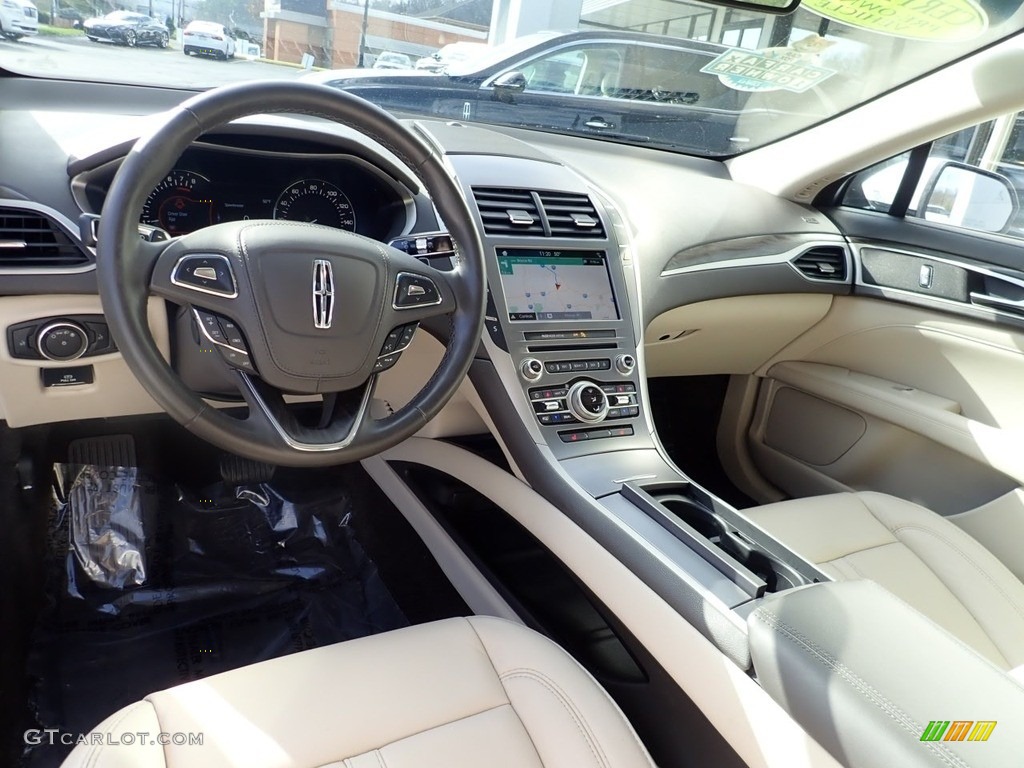 Cappuccino Interior 2018 Lincoln MKZ Select AWD Photo #140207016