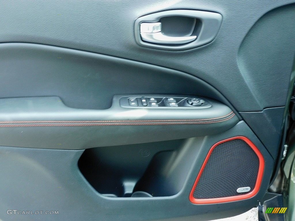 2021 Jeep Compass Trailhawk 4x4 Black Door Panel Photo #140208546