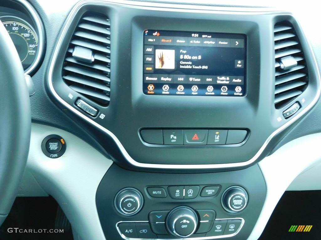 2021 Jeep Cherokee Latitude Lux 4x4 Controls Photo #140209668