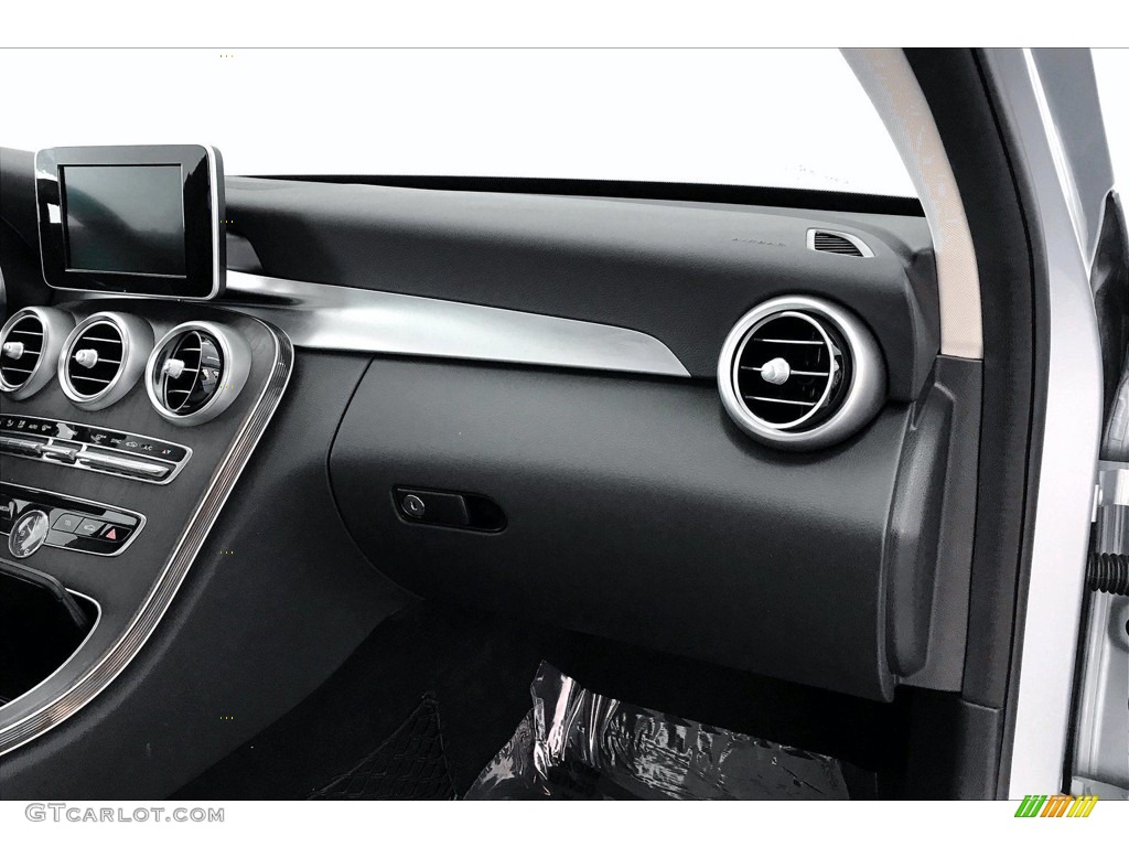 2018 C 300 Sedan - Diamond Silver Metallic / Crystal Grey/Black photo #16