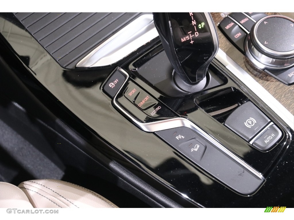 2018 X3 xDrive30i - Terra Brown Metallic / Oyster photo #17