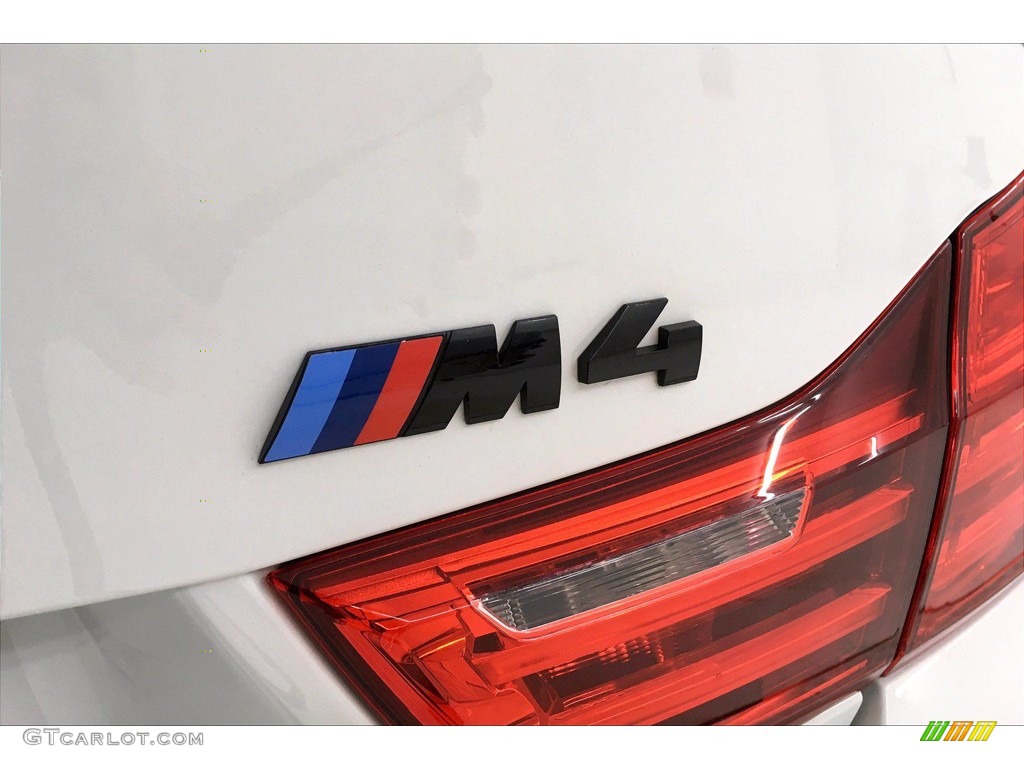 2017 BMW M4 Convertible Marks and Logos Photo #140212194