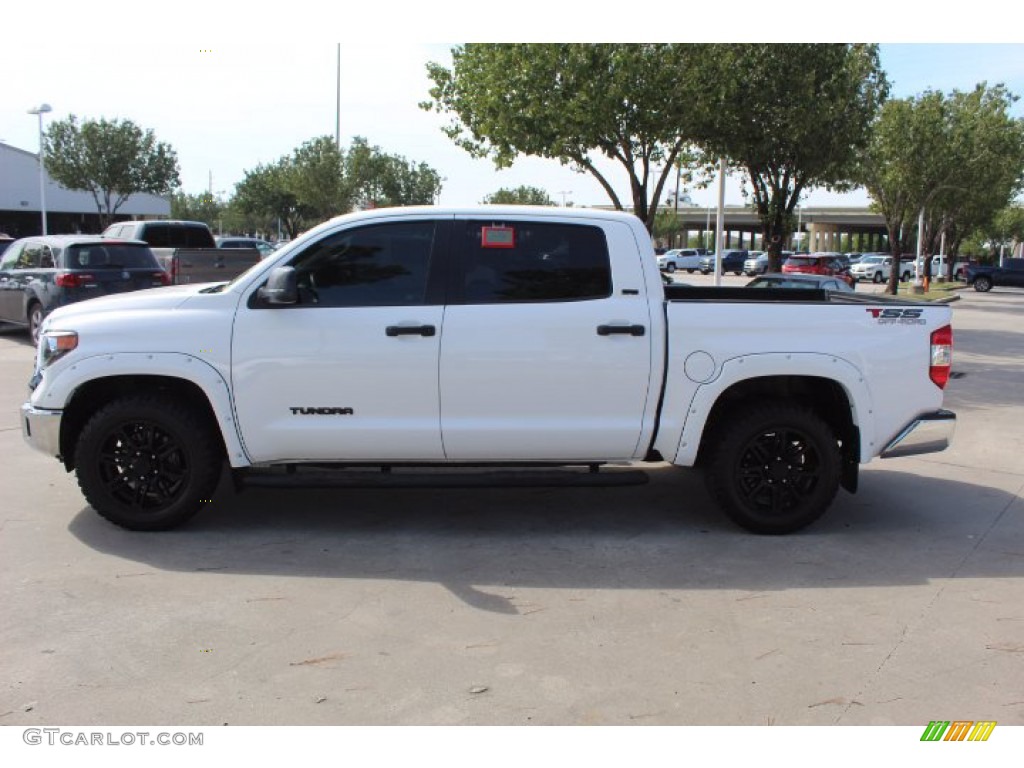 2019 Tundra TSS Off Road CrewMax 4x4 - Super White / Graphite photo #9