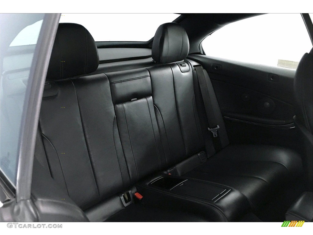 2017 BMW M4 Convertible Rear Seat Photo #140212749