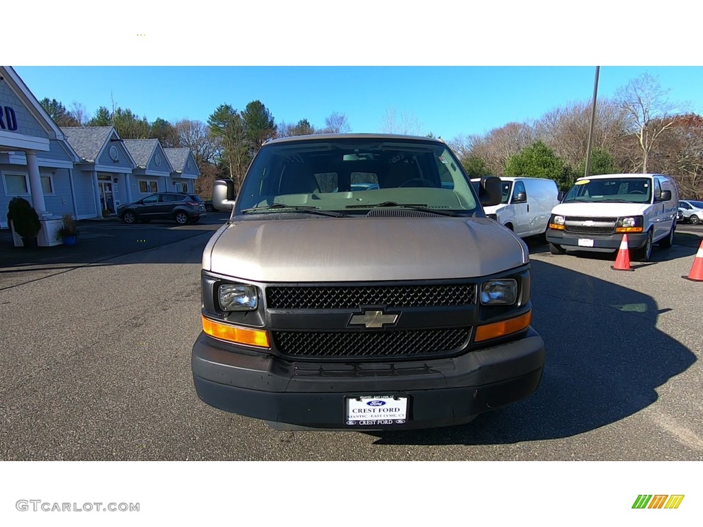 2012 Express 1500 Cargo Van - Sandstone Metallic / Neutral photo #2
