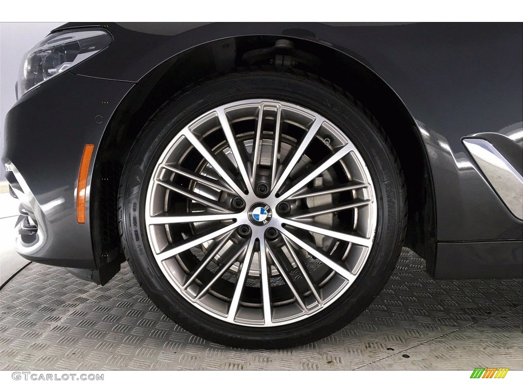 2017 5 Series 540i Sedan - Dark Graphite Metallic / Black photo #8