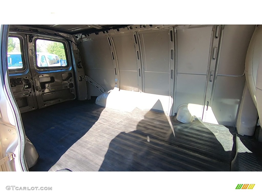 2012 Express 1500 Cargo Van - Sandstone Metallic / Neutral photo #19